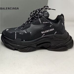 BALENCIAGA sneakers 💎